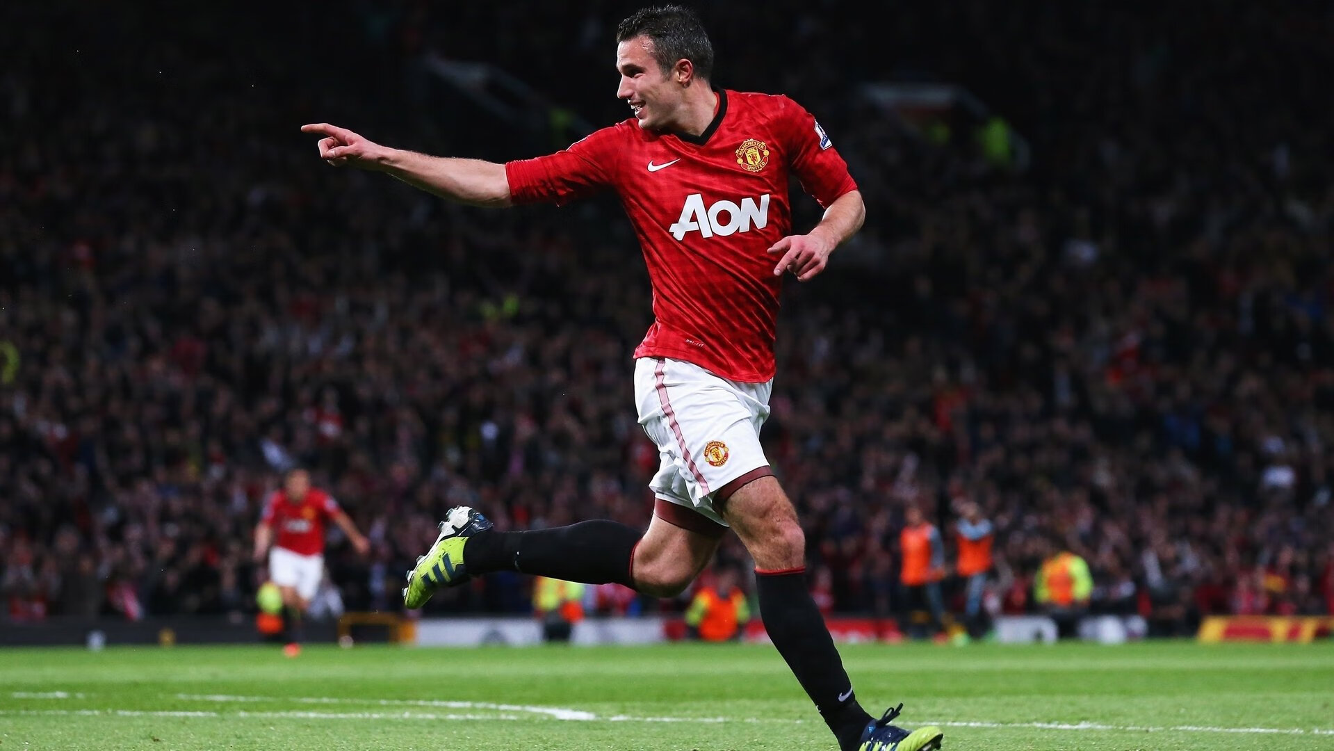 法甲激烈角逐:团队配合与个人技术的极佳结合,法甲冲突